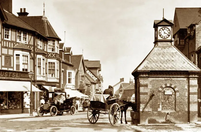 Framed Print : High Street, Sheringham early 1900's Framed Print : High Street, Sheringham early 1900's