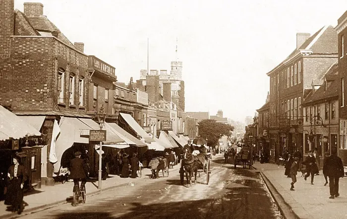 Framed Print : High Street, Sittingbourne early 1900's Framed Print : High Street, Sittingbourne early 1900's