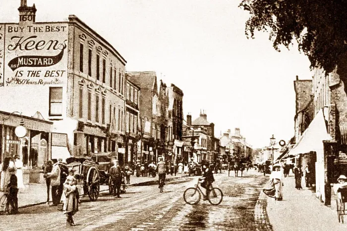 Framed Print : High Street, Slough early 1900's Framed Print : High Street, Slough early 1900's