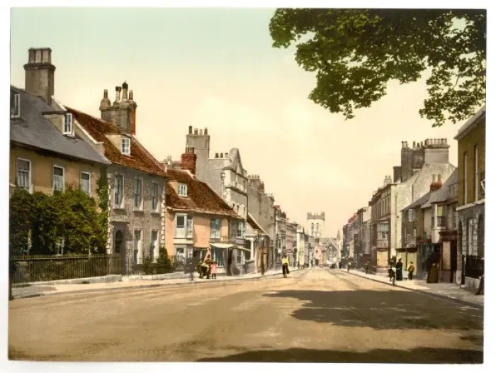 Framed Print : High Street West, Dorchester, England Framed Print : High Street West, Dorchester, England