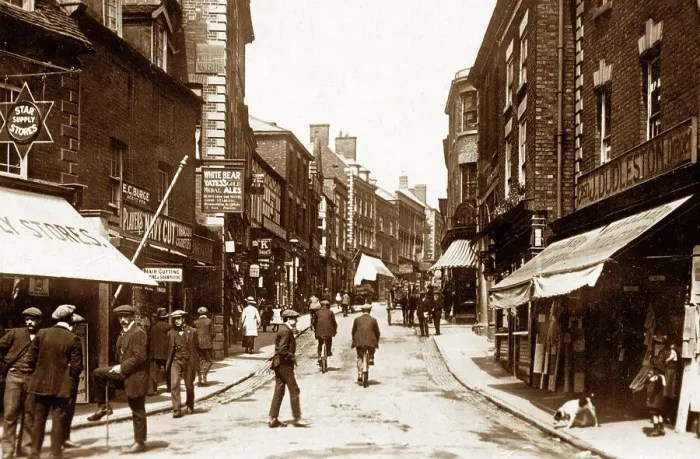 Framed Print : High Street, Whitchurch early 1900's Framed Print : High Street, Whitchurch early 1900's