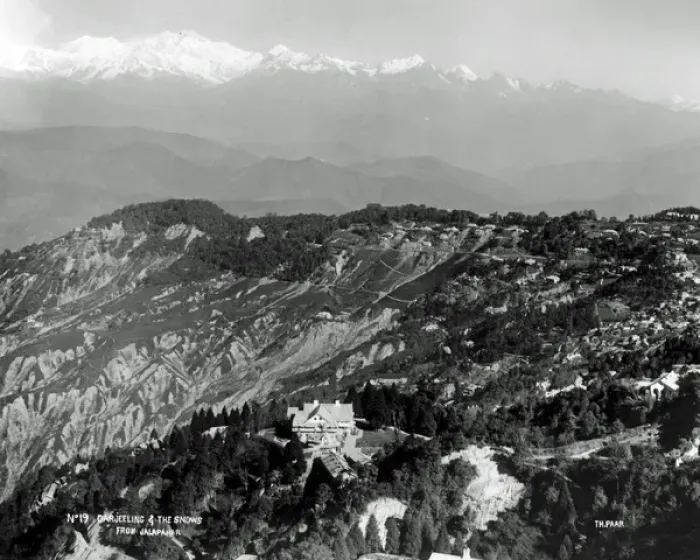 Framed Print : Himalayas from Darjeeling, India Framed Print : Himalayas from Darjeeling, India