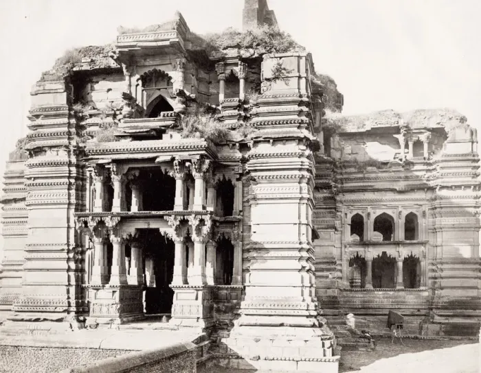 Framed Print : Hindu temple at Bindrabund, Vrindaban, India Framed Print : Hindu temple at Bindrabund, Vrindaban, India