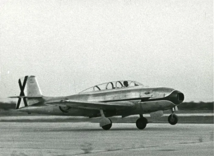 Framed Print : Hispano HA-200R Saeta first flight in 1955
