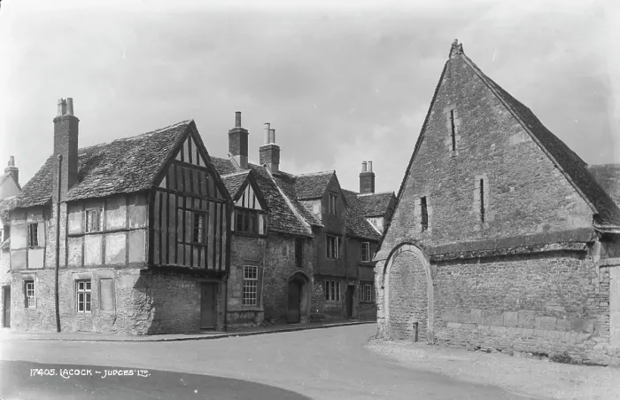 Framed Print : Historic Buildings in Lacock Framed Print : Historic Buildings in Lacock