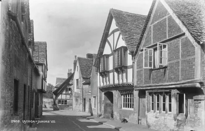 Framed Print : Historic Street in Lacock Framed Print : Historic Street in Lacock