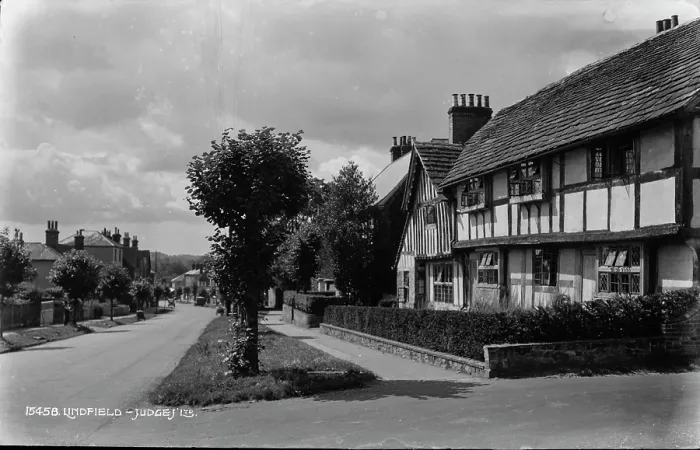 Framed Print : Historic Street in Lindfield Framed Print : Historic Street in Lindfield