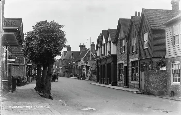 Framed Print : Historic Street Scene in Wadhurst Framed Print : Historic Street Scene in Wadhurst
