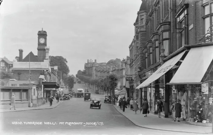 Framed Print : Historic View of Mount Pleasant, Tunbridge Wells Framed Print : Historic View of Mount Pleasant, Tunbridge Wells