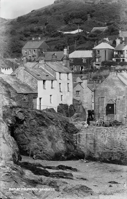 Framed Print : Historic View of Polperro Framed Print : Historic View of Polperro