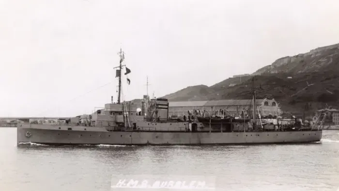 Framed Print : HMS Burslem, British minesweeper Framed Print : HMS Burslem, British minesweeper