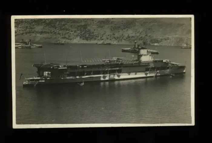 Framed Print : HMS Courageous Framed Print : HMS Courageous