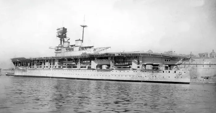 Framed Print : HMS Eagle 94 Framed Print : HMS Eagle 94