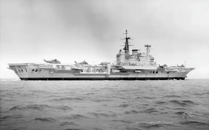 Framed Print : HMS Hermes R12 Framed Print : HMS Hermes R12