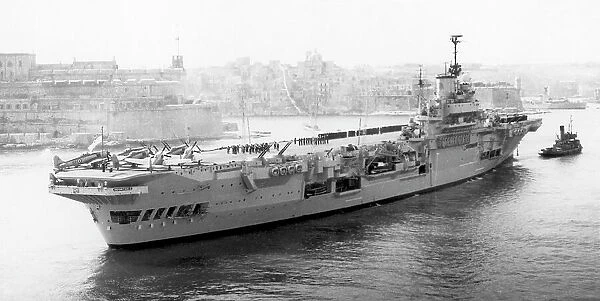 HMS Indomitable 92