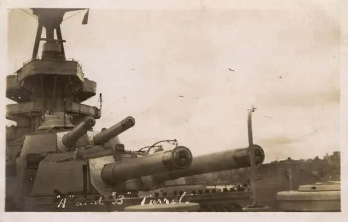 Framed Print : HMS Marlborough - A and B Twin Gun Turrets Framed Print : HMS Marlborough - A and B Twin Gun Turrets