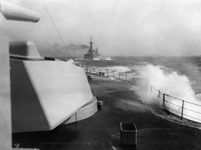 Framed Print : HMS Queen Elizabeth, British battleship Framed Print : HMS Queen Elizabeth, British battleship
