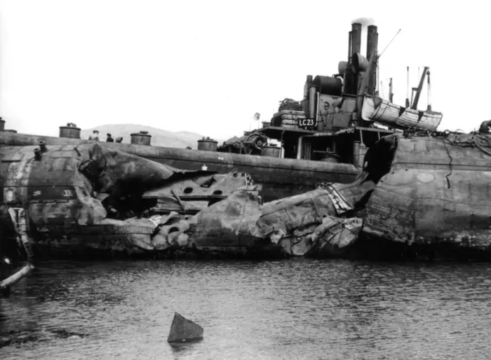 Framed Print : HMS Stoic. Damage to port side of submarine HMS Stoic Framed Print : HMS Stoic. Damage to port side of submarine HMS Stoic