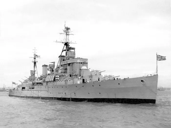 Framed Print : HMS Swiftsure 08, Minotaur-class light cruiser Framed Print : HMS Swiftsure 08, Minotaur-class light cruiser