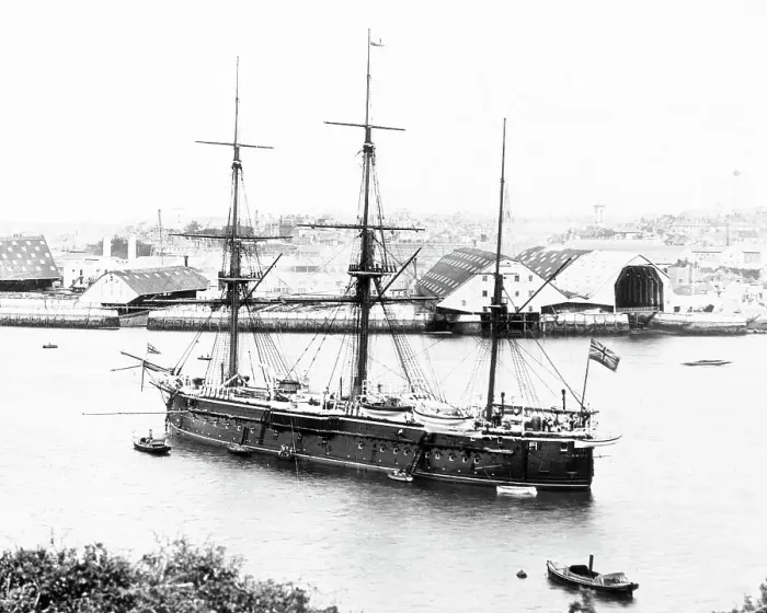 Framed Print : HMS Swiftsure Devonport Dockyard Framed Print : HMS Swiftsure Devonport Dockyard