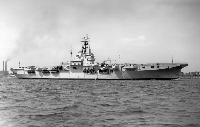 Framed Print : HMS Theseus R64 Framed Print : HMS Theseus R64