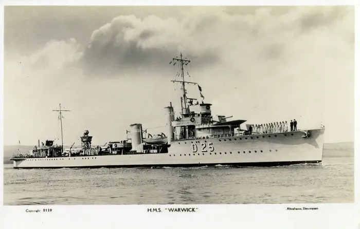 Framed Print : HMS Warwick Framed Print : HMS Warwick