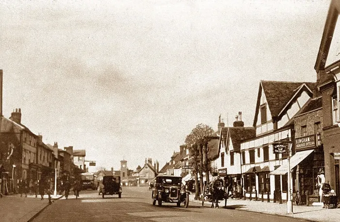 Framed Print : Hoddesdon High Street probably 1930s Framed Print : Hoddesdon High Street probably 1930s