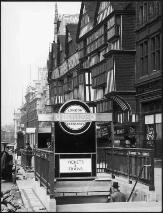 Framed Print : Holborn Underground Framed Print : Holborn Underground