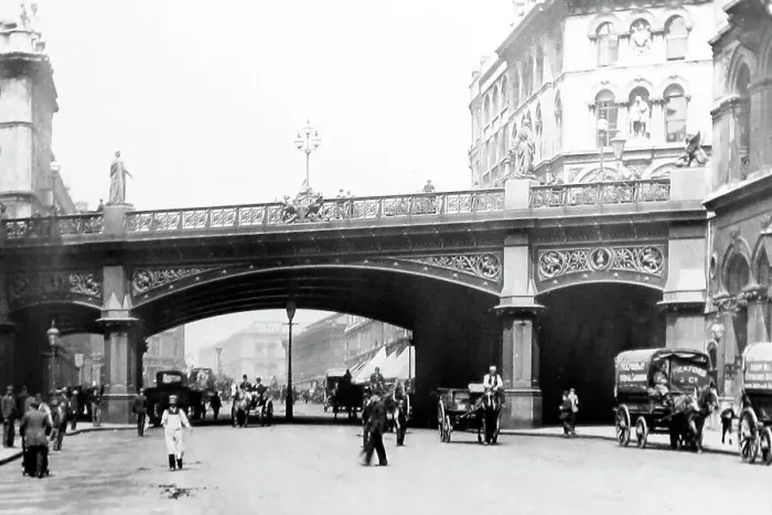 Framed Print : Holborn Viaduct, London Framed Print : Holborn Viaduct, London