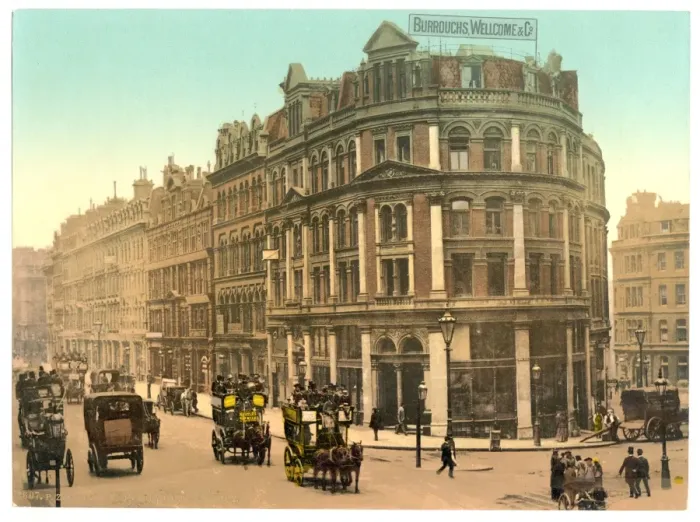Framed Print : Holborn Viaduct, London, England Framed Print : Holborn Viaduct, London, England