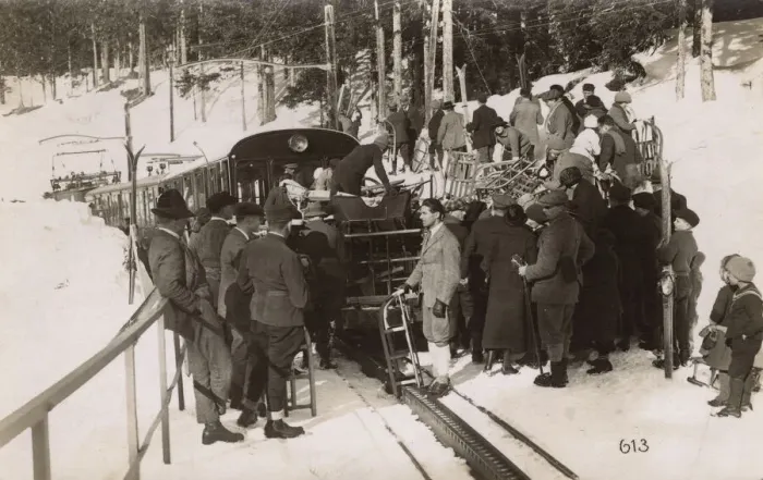 Framed Print : Holidaymakers on cog train, Wengen, Bern, Switzerland Framed Print : Holidaymakers on cog train, Wengen, Bern, Switzerland