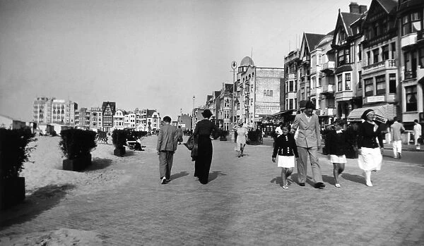 Holidaymakers at Knokke Le Zoute, Belgium