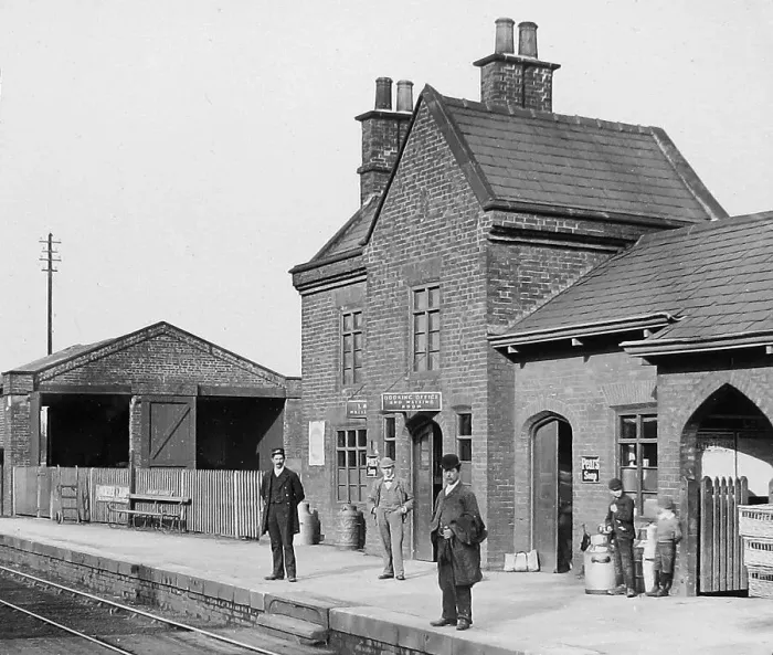 Framed Print : Holmes Chapel Railway Station early 1900s Framed Print : Holmes Chapel Railway Station early 1900s