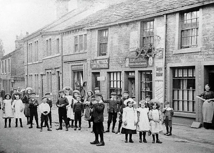 Framed Print : Holmfirth Huddersfield Road early 1900s Framed Print : Holmfirth Huddersfield Road early 1900s