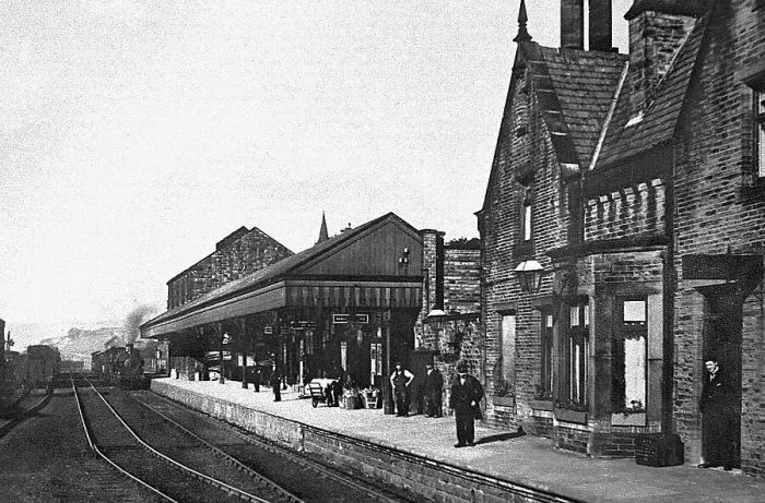 Framed Print : Holmfirth Railway Station Framed Print : Holmfirth Railway Station