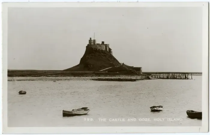 Framed Print : The Holy Island of Lindisfarne - The Castle and Ooze Framed Print : The Holy Island of Lindisfarne - The Castle and Ooze
