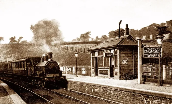 Framed Print : Honley Railway Station early 1900s Framed Print : Honley Railway Station early 1900s