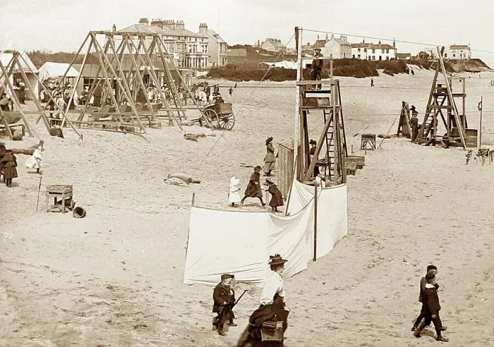 Framed Print : Hornsea Beach, Victorian period Framed Print : Hornsea Beach, Victorian period