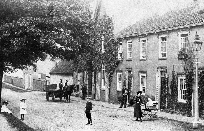 Framed Print : Hornsea Eastgate early 1900s Framed Print : Hornsea Eastgate early 1900s