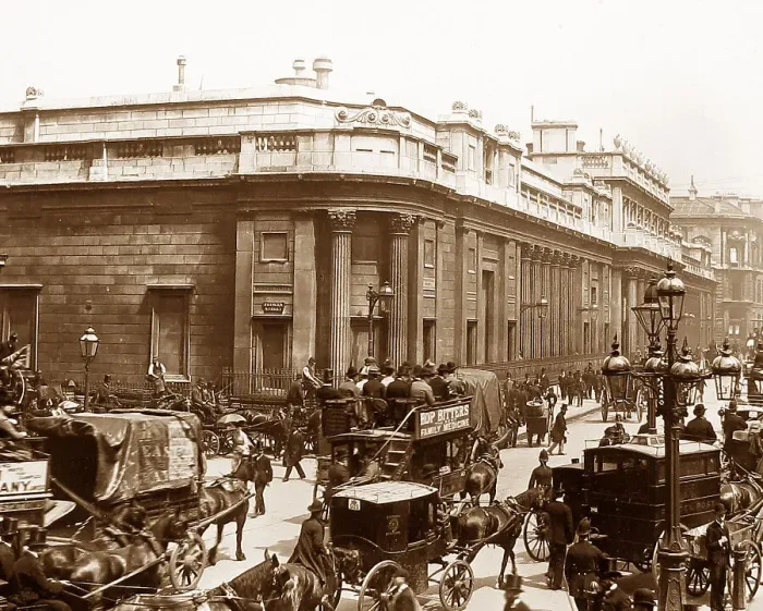 Framed Print : Horse bus, Bank of England, London Framed Print : Horse bus, Bank of England, London