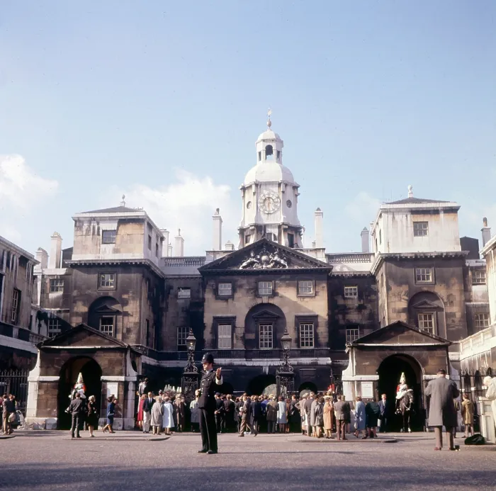 Framed Print : Horse Guards Parade, Whitehall, London Framed Print : Horse Guards Parade, Whitehall, London