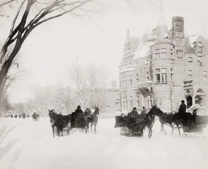 Framed Print : Horse and sledges in the snow, Montreal, Canada Framed Print : Horse and sledges in the snow, Montreal, Canada
