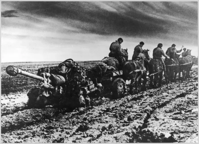 Framed Print : Horsedrawn Artillery Framed Print : Horsedrawn Artillery