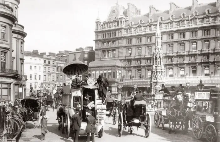 Framed Print : Horses, carriages, Charing Cross Hotel, London, c. 1880 s Framed Print : Horses, carriages, Charing Cross Hotel, London, c. 1880 s