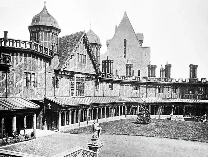 Framed Print : Horseshoe Cloister, Windsor Castle, Victorian period Framed Print : Horseshoe Cloister, Windsor Castle, Victorian period