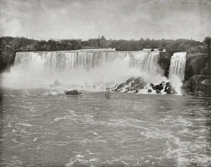 Framed Print : Horseshoe Falls, Niagara, Canada Framed Print : Horseshoe Falls, Niagara, Canada