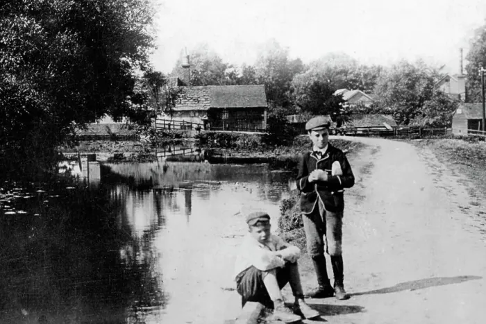 Framed Print : Horsham Mill Bay early 1900s Framed Print : Horsham Mill Bay early 1900s