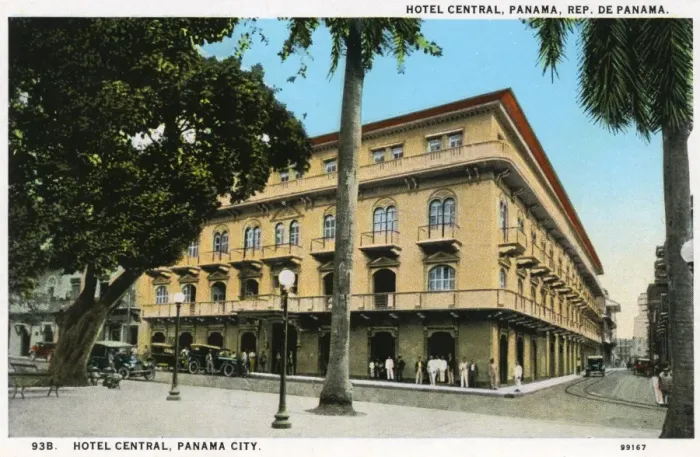 Framed Print : Hotel Central, Panama City Framed Print : Hotel Central, Panama City