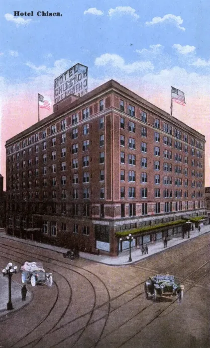 Framed Print : Hotel Chisca, Memphis, Tennessee, USA Framed Print : Hotel Chisca, Memphis, Tennessee, USA