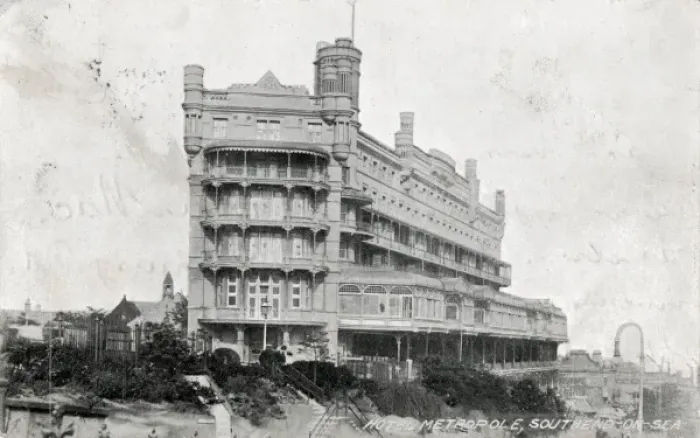 Framed Print : Hotel Metropole, Southend on Sea, Essex Framed Print : Hotel Metropole, Southend on Sea, Essex